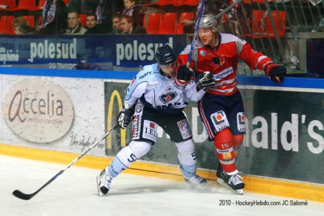 Photo hockey match Grenoble  - Angers  le 07/12/2010