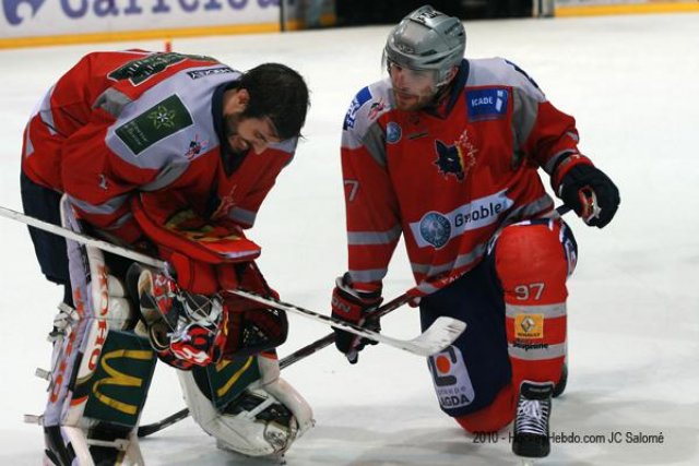 Photo hockey match Grenoble  - Angers  le 07/12/2010