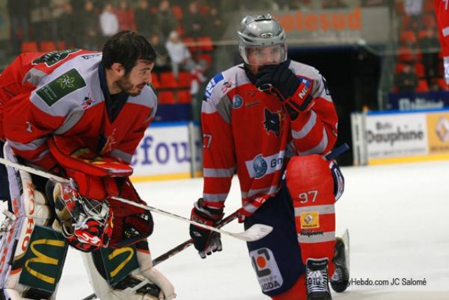 Photo hockey match Grenoble  - Angers  le 07/12/2010