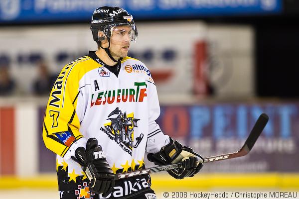 Strasbourg  1 - 4 Rouen