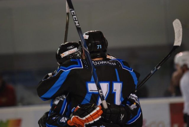 Photo hockey match Tours  - Rennes le 04/12/2010