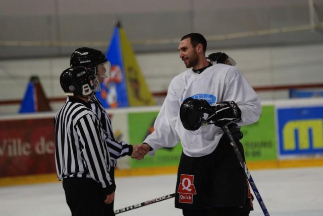 Photo hockey match Tours  - Rennes le 04/12/2010