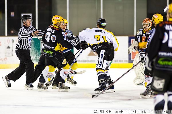 Strasbourg  1 - 4 Rouen