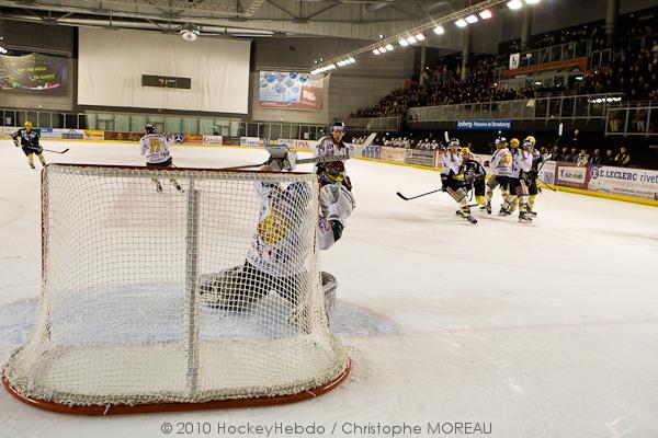 Strasbourg  2 - 3 Morzine-Avoriaz