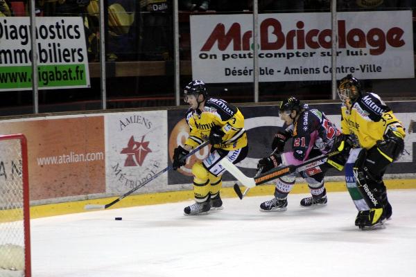 Amiens  4 - 2 Rouen