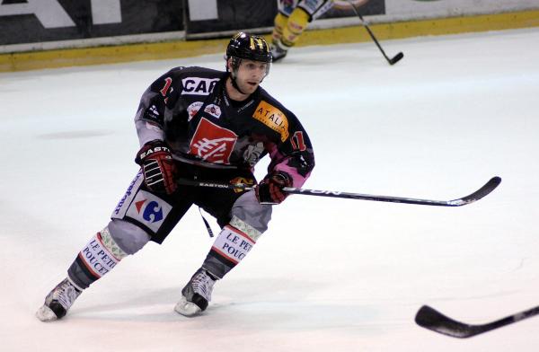 Amiens  4 - 2 Rouen