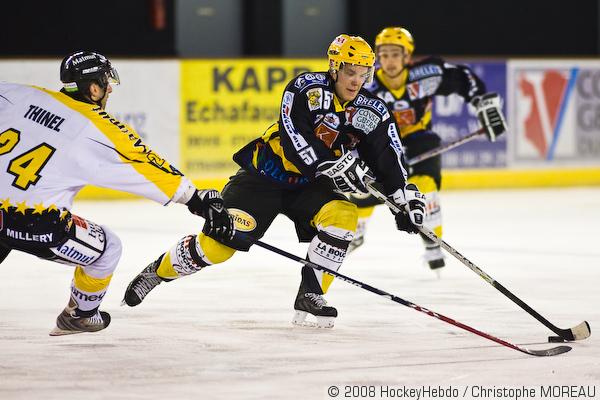 Strasbourg  1 - 4 Rouen