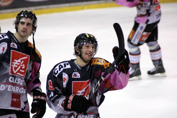 Amiens  4 - 2 Rouen