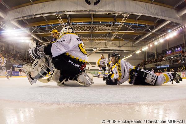 Strasbourg  1 - 4 Rouen