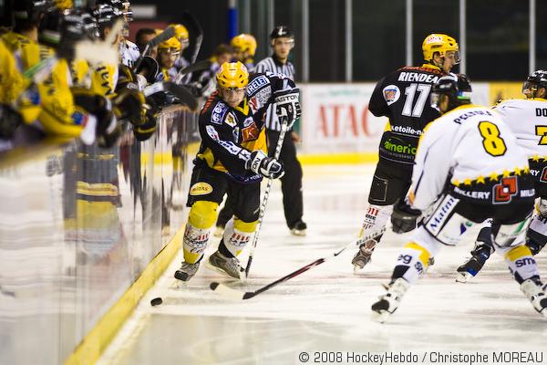 Strasbourg  1 - 4 Rouen