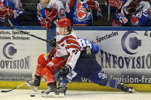 Photo hockey match Lyon - Cholet  le 11/12/2010