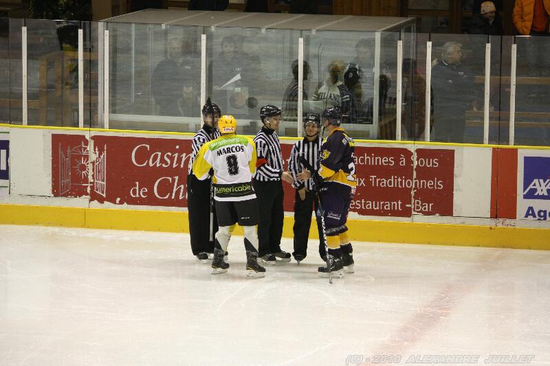Chamonix  5 - 4 Strasbourg 