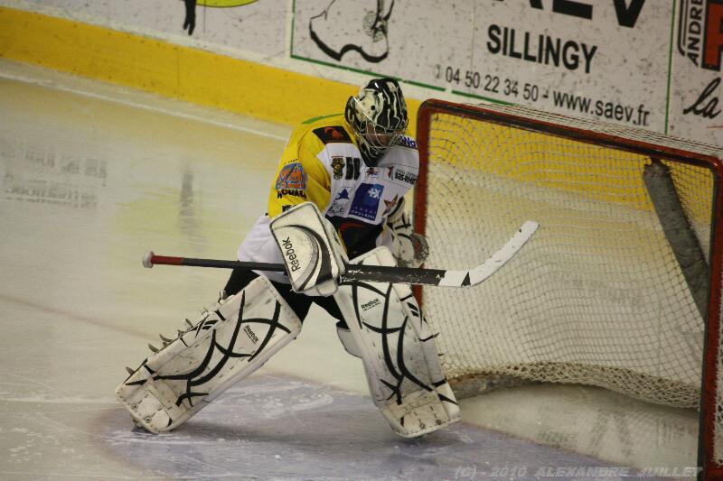 Chamonix  5 - 4 Strasbourg 