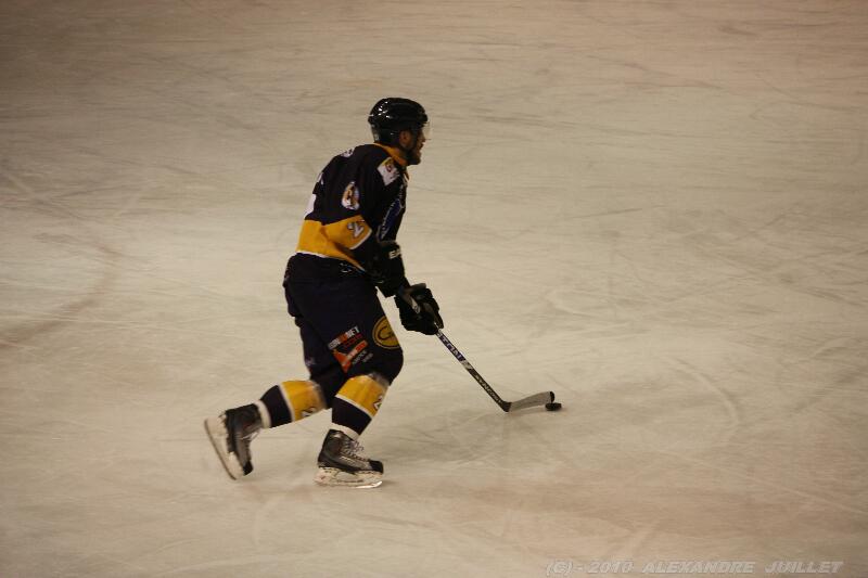 Chamonix  5 - 4 Strasbourg 