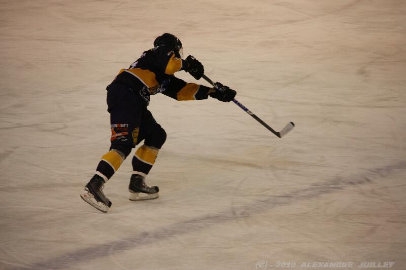 Chamonix  5 - 4 Strasbourg 