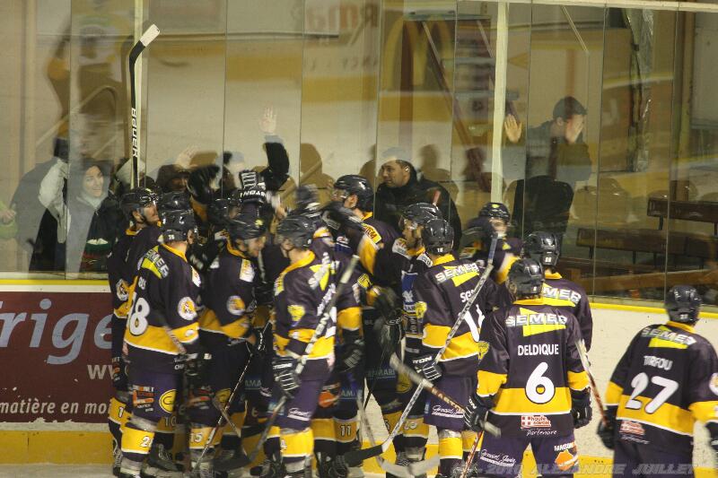 Chamonix  5 - 4 Strasbourg 