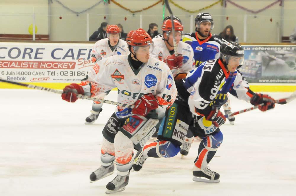 Caen  5 - 2 Mont-Blanc