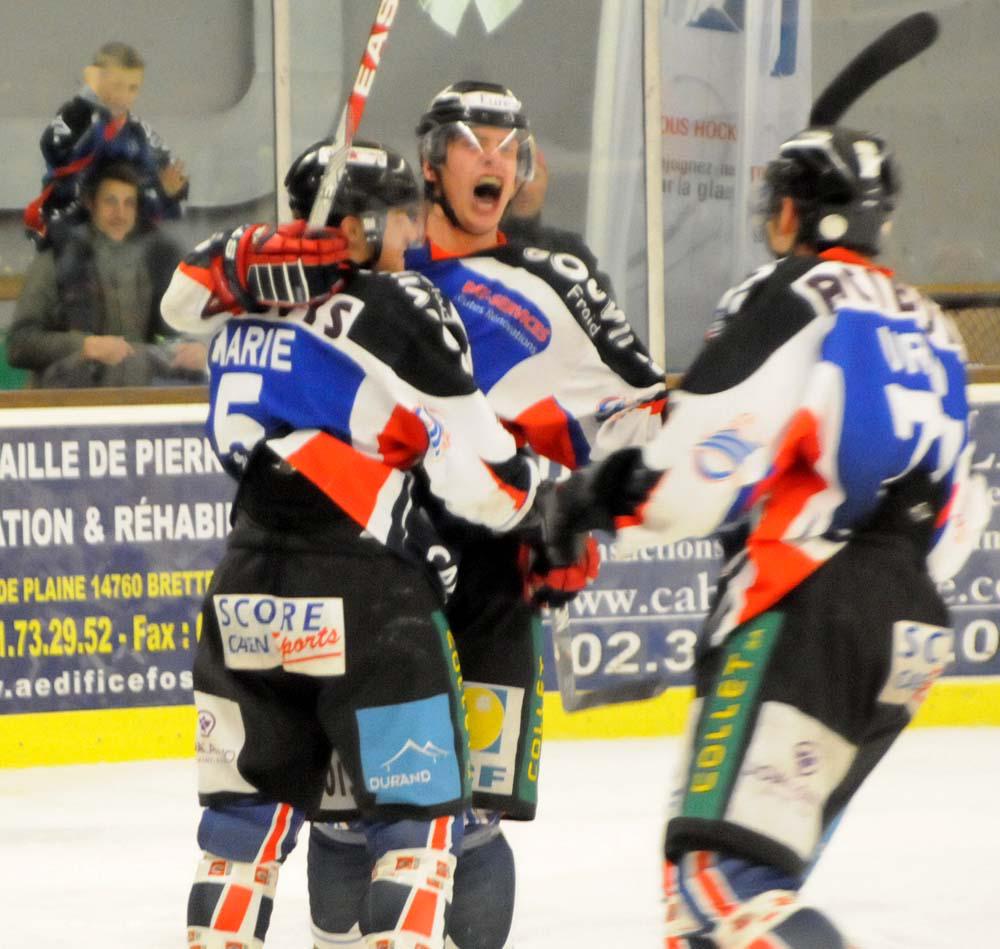 Caen  5 - 2 Mont-Blanc