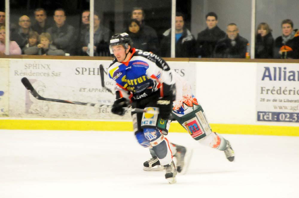 Caen  5 - 2 Mont-Blanc