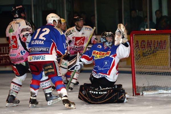 Epinal  4 - 6 Amiens 