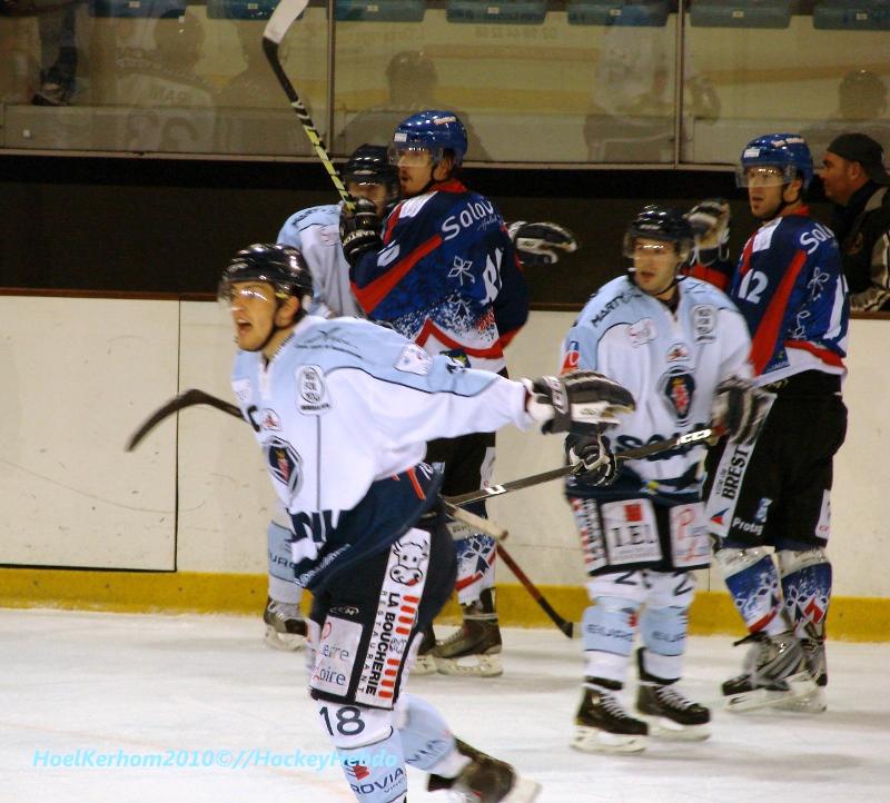 Brest  4 - 5 Angers 
