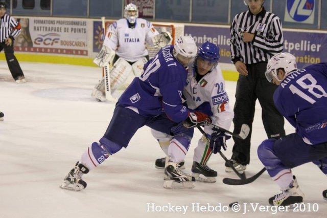 Photo hockey reportage La France confirme face à l'Italie