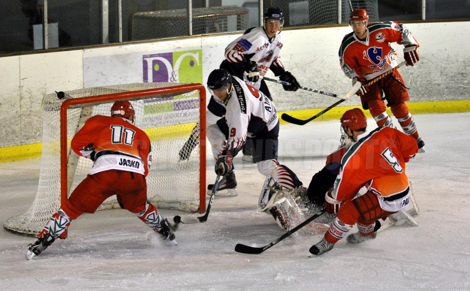 Courbevoie  3 - 2 Nice