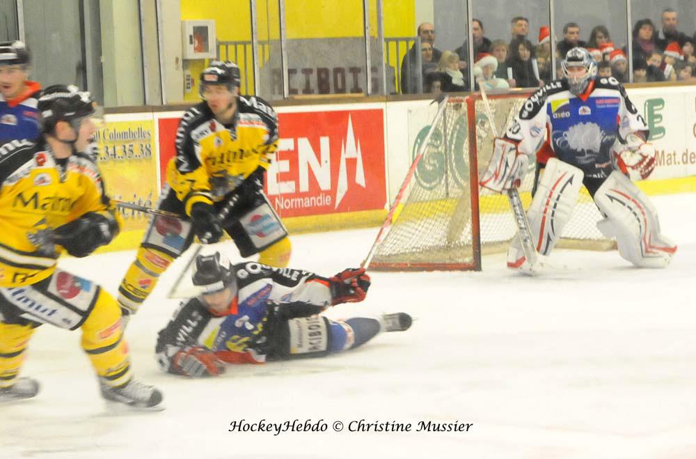 Caen  2 - 9 Rouen