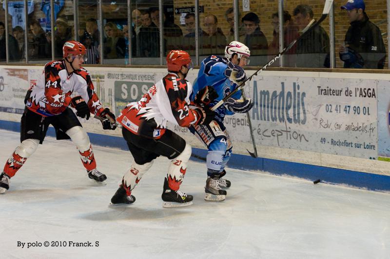 Angers  5 - 2 Neuilly/Marne