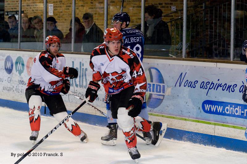 Angers  5 - 2 Neuilly/Marne