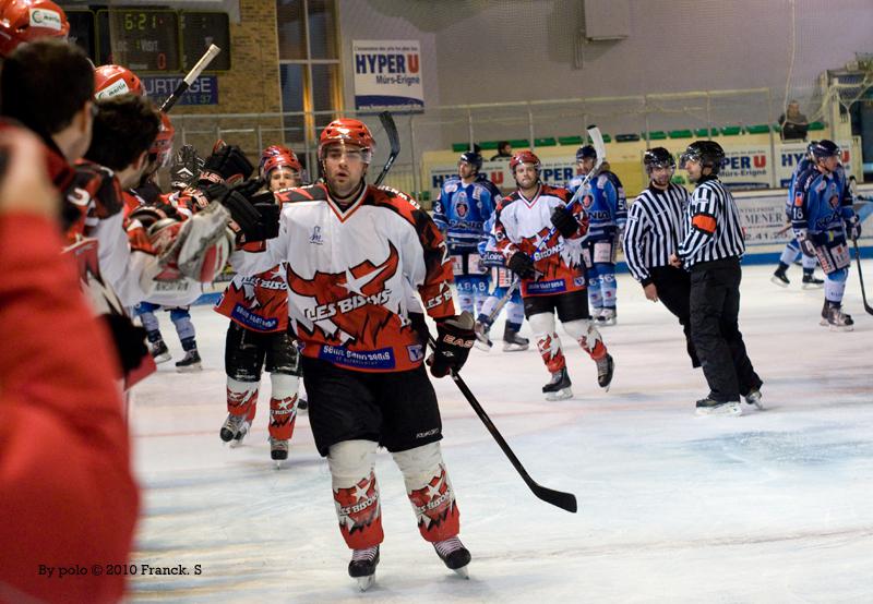 Angers  5 - 2 Neuilly/Marne