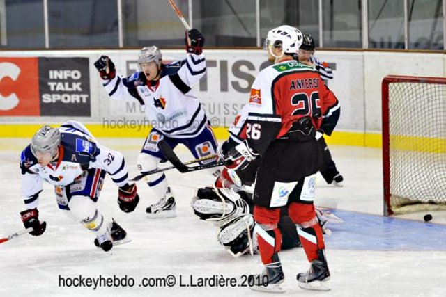Photo hockey match Briançon  - Grenoble  le 29/12/2010