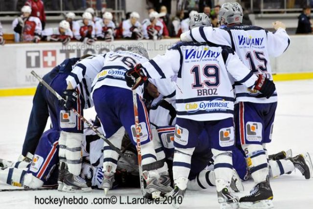 Photo hockey match Briançon  - Grenoble  le 29/12/2010