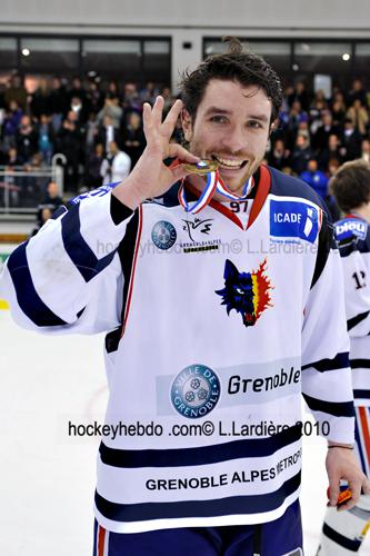 Briançon  3 - 4 Grenoble 