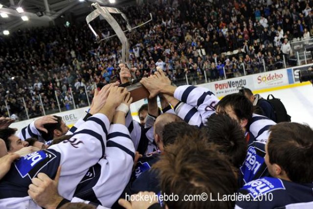 Photo hockey match Briançon  - Grenoble  le 29/12/2010