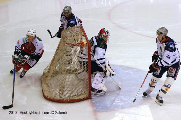 Briançon  3 - 4 Grenoble 