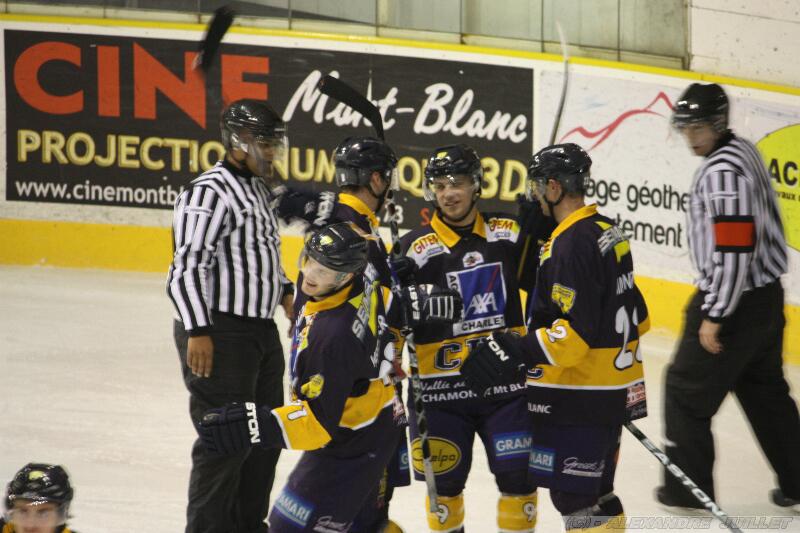 Chamonix  3 - 2 Mont-Blanc