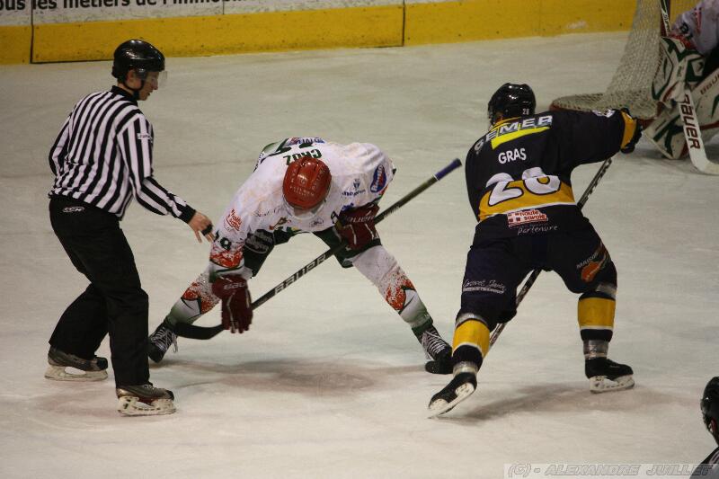 Chamonix  3 - 2 Mont-Blanc