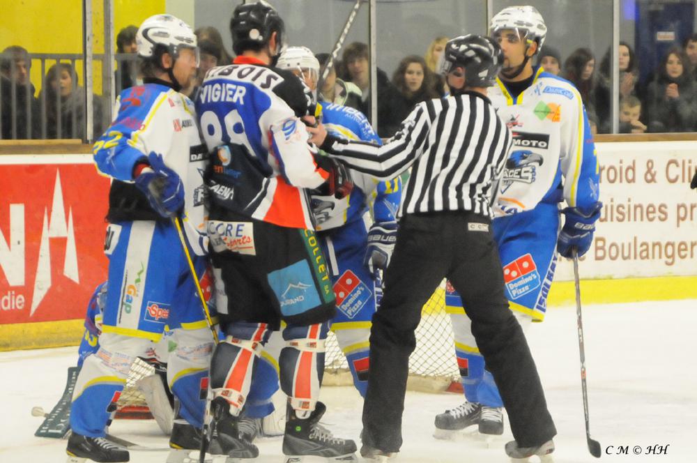 Caen  3 - 6 Gap 