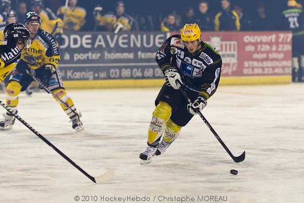 Strasbourg  2 - 3 Rouen