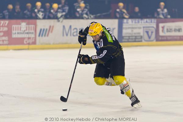 Strasbourg  2 - 3 Rouen