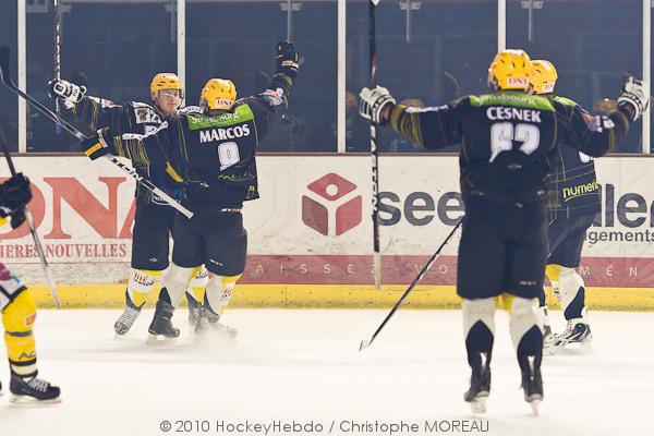 Strasbourg  2 - 3 Rouen