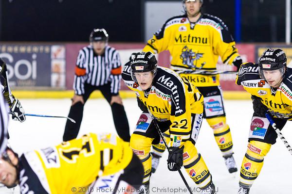 Strasbourg  2 - 3 Rouen