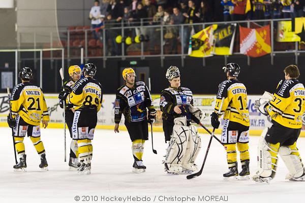 Strasbourg  2 - 3 Rouen