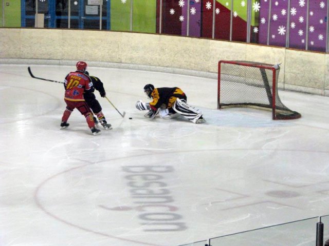 Photo hockey match Besançon - Morzine-Avoriaz II le 08/01/2011