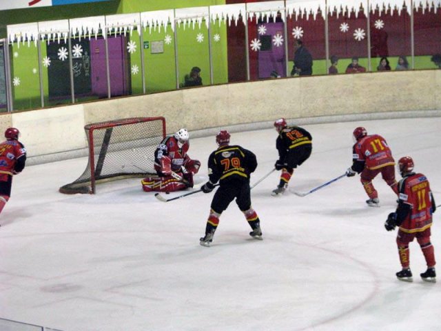 Photo hockey match Besançon - Morzine-Avoriaz II le 08/01/2011