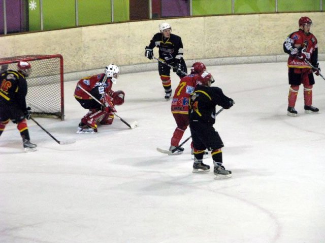 Photo hockey match Besançon - Morzine-Avoriaz II le 08/01/2011