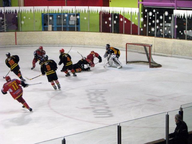 Photo hockey match Besançon - Morzine-Avoriaz II le 08/01/2011