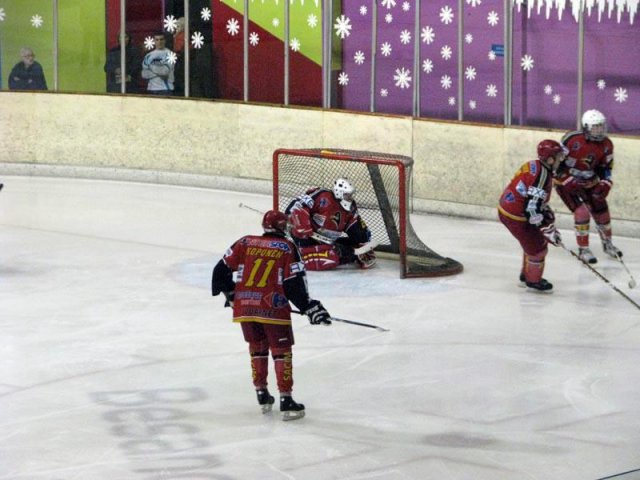 Photo hockey match Besançon - Morzine-Avoriaz II le 08/01/2011