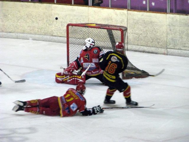 Photo hockey match Besançon - Morzine-Avoriaz II le 08/01/2011
